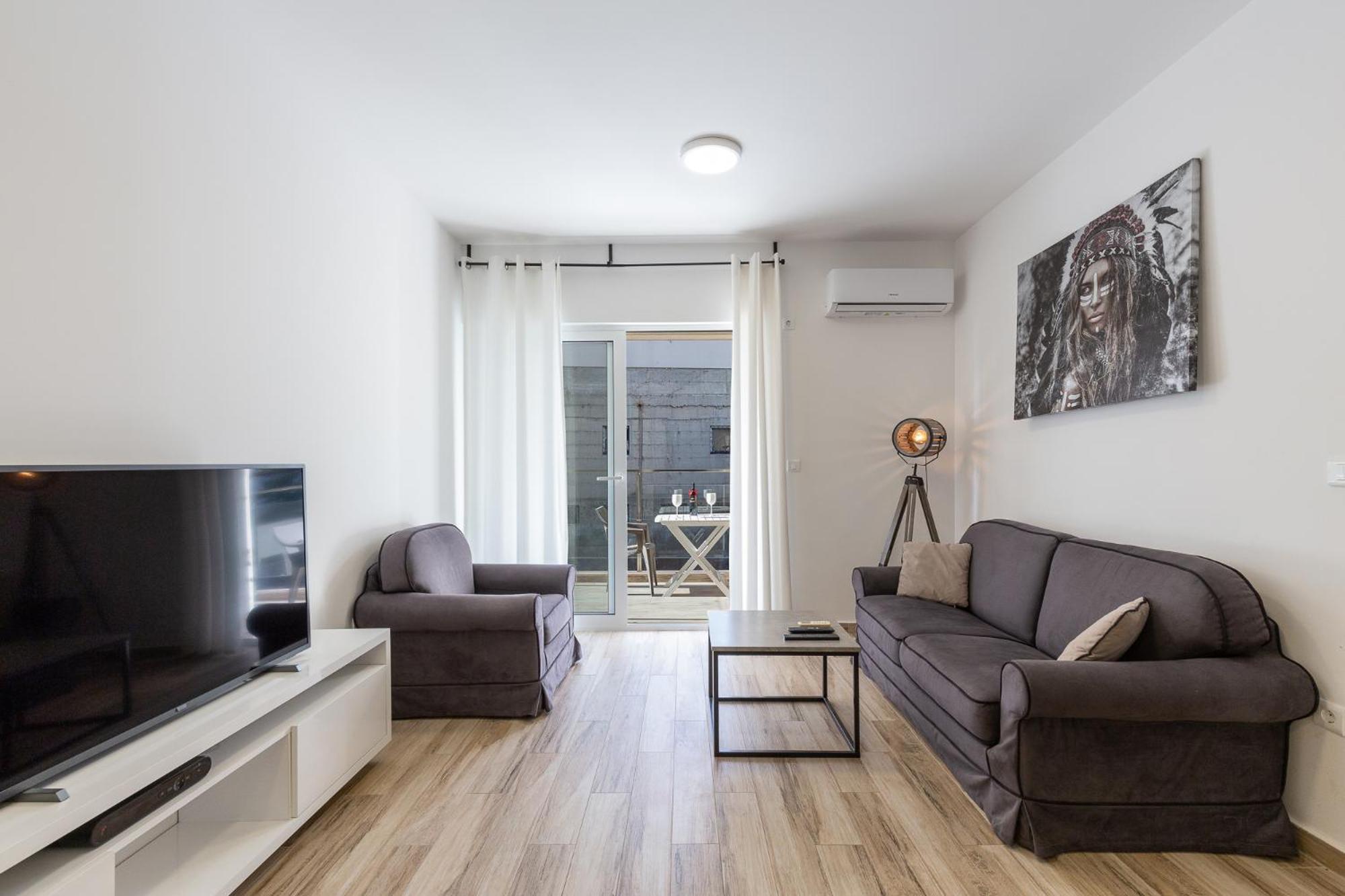 Sunny Side Wellness & * Budva