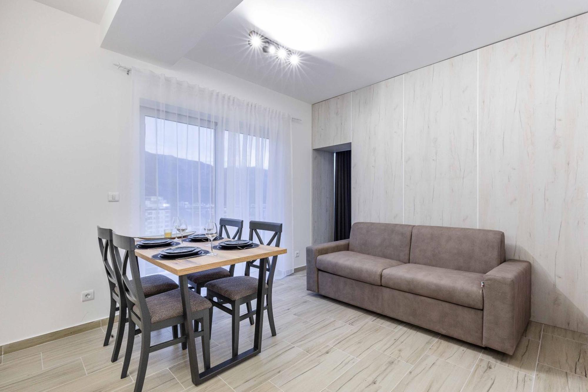 Sunny Side Wellness & Budva