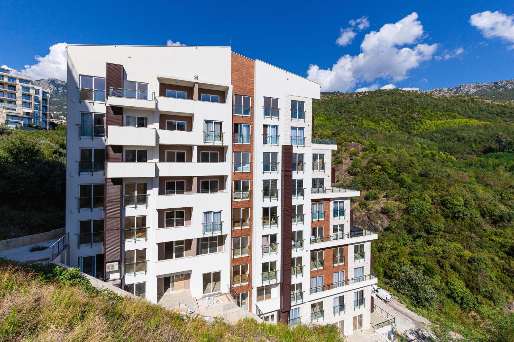 Sunny Side Wellness & Apartment *